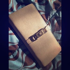 Authentic Gucci continental wallet